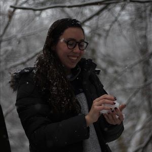 Meet your Posher, Hannah